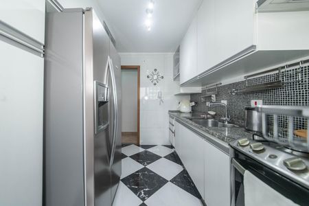 Apartamento para alugar com 76m², 3 quartos e 2 vagas Apartamento para alugar com 76m², 3 quartos e 2 vagasCozinha