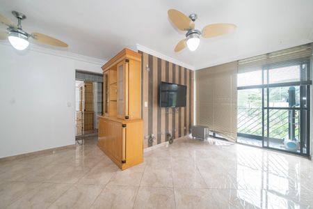 Apartamento para alugar com 76m², 3 quartos e 2 vagas Apartamento para alugar com 76m², 3 quartos e 2 vagasSala