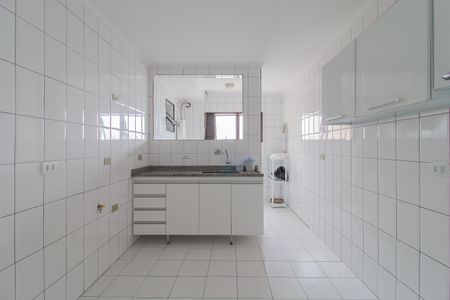 Apartamento para alugar com 108m², 3 quartos e 2 vagas Apartamento para alugar com 108m², 3 quartos e 2 vagasCozinha
