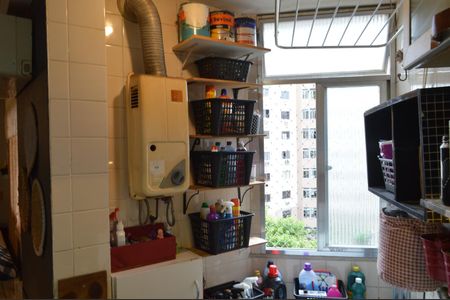 Apartamento à venda com 68m², 3 quartos e 1 vagaÁrea de Serviço