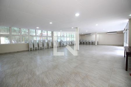 Apartamento à venda com 68m², 3 quartos e 1 vagaÁrea comum - Salão de festas