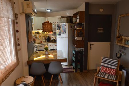 Apartamento à venda com 68m², 3 quartos e 1 vagaCozinha