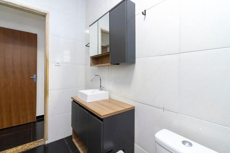 Casa à venda com 120m², 3 quartos e 2 vagasBanheiro 2