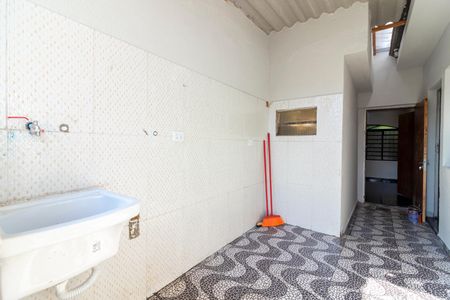 Casa à venda com 120m², 3 quartos e 2 vagasÁrea de Serviço