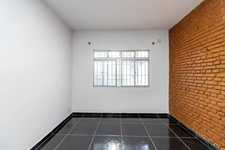 Casa à venda com 120m², 3 quartos e 2 vagasSala