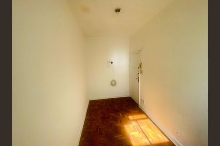 Apartamento à venda com 56m², 1 quarto e sem vaga