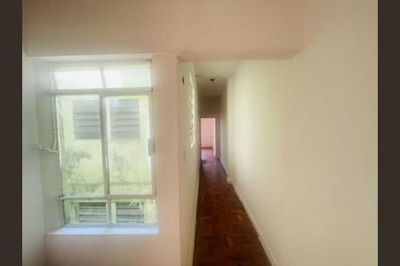 Apartamento à venda com 56m², 1 quarto e sem vaga