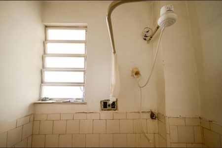 Apartamento à venda com 58m², 2 quartos e sem vaga Apartamento à venda com 58m², 2 quartos e sem vagaBanheiro