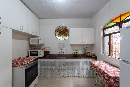 Casa à venda com 400m², 3 quartos e 6 vagasCozinha