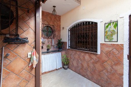 Casa à venda com 400m², 3 quartos e 6 vagasÁrea de Serviço