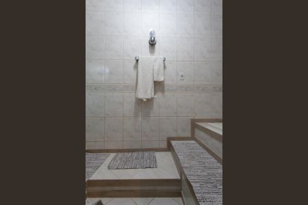 Casa à venda com 400m², 3 quartos e 6 vagasBanheiro Social 2