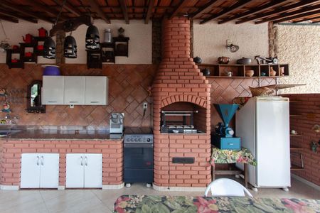 Casa à venda com 400m², 3 quartos e 6 vagasEspaço Gourmet