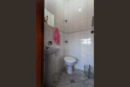 Casa à venda com 400m², 3 quartos e 6 vagasLavabo - Espaço Gourmet