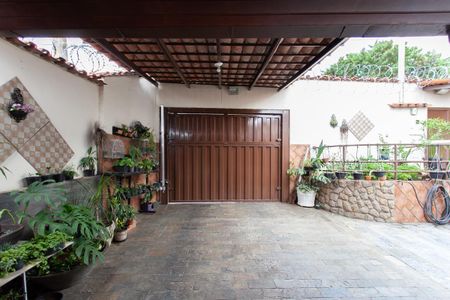 Casa à venda com 400m², 3 quartos e 6 vagasGaragem 1