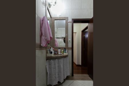 Casa à venda com 400m², 3 quartos e 6 vagasBanheiro Social 1