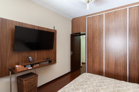 Casa à venda com 400m², 3 quartos e 6 vagasQuarto 1