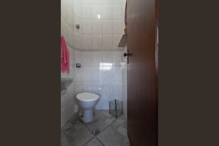 Casa à venda com 400m², 3 quartos e 6 vagasLavabo - Espaço Gourmet