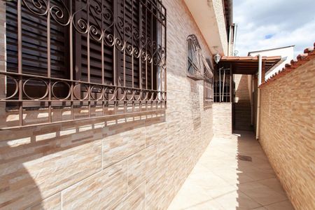 Casa à venda com 400m², 3 quartos e 6 vagasEdícula