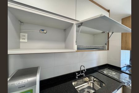 Apartamento à venda com 79m², 2 quartos e 1 vagaCozinha e Área de Serviço