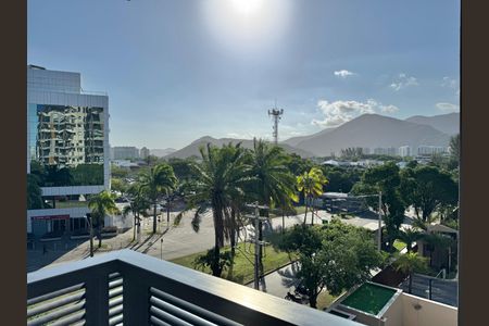 Apartamento à venda com 79m², 2 quartos e 1 vagaVaranda