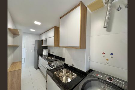 Apartamento à venda com 79m², 2 quartos e 1 vagaCozinha e Área de Serviço