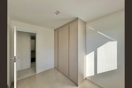 Apartamento à venda com 79m², 2 quartos e 1 vagaQuarto