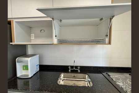 Apartamento à venda com 79m², 2 quartos e 1 vagaCozinha e Área de Serviço