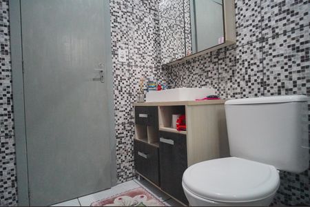 Casa à venda com 110m², 2 quartos e 1 vagaBanheiro