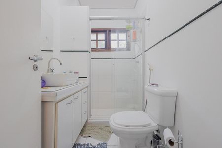 Casa à venda com 120m², 4 quartos e 1 vagaBanheiro