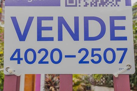 Casa à venda com 120m², 4 quartos e 1 vagaPlaquinha