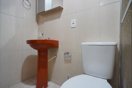Apartamento à venda com 42m², 1 quarto e 1 vagaBanheiro Corredor
