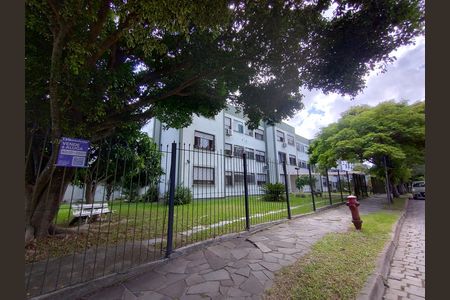 Apartamento à venda com 42m², 1 quarto e 1 vaga Apartamento à venda com 42m², 1 quarto e 1 vagaFachada