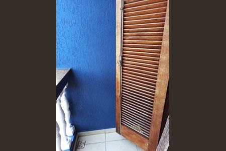 Casa à venda com 132m², 3 quartos e 5 vagasDetalhe - Varanda