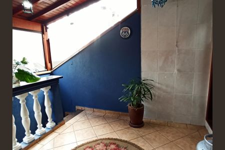 Casa à venda com 132m², 3 quartos e 5 vagasDetalhe - Área de Serviço e Churrasqueira