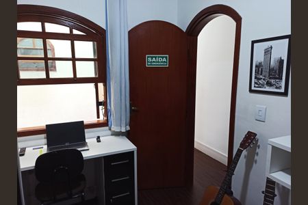 Casa à venda com 132m², 3 quartos e 5 vagasDetalhe - Quarto 03