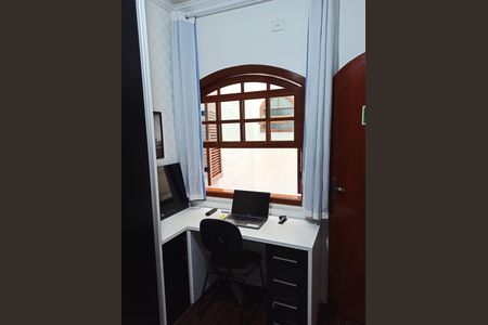 Casa à venda com 132m², 3 quartos e 5 vagasDetalhe - Quarto 03