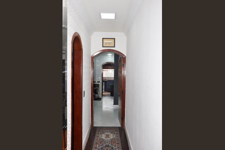 Casa à venda com 132m², 3 quartos e 5 vagas Corredor