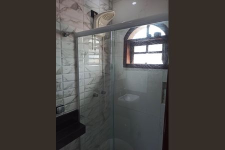 Casa à venda com 132m², 3 quartos e 5 vagasDetalhe - Suíte