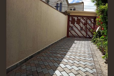 Casa à venda com 132m², 3 quartos e 5 vagasDetalhe - Garagem