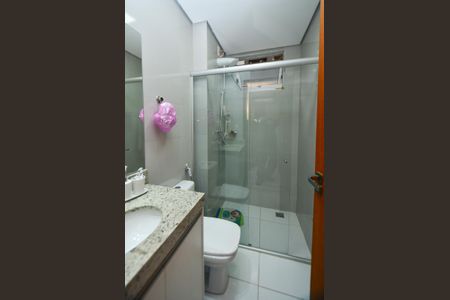 Apartamento à venda com 118m², 2 quartos e 2 vagas Apartamento à venda com 118m², 2 quartos e 2 vagasBanheiro