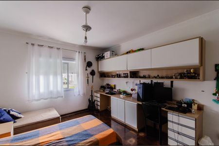 Casa à venda com 300m², 4 quartos e 3 vagasQuarto 2