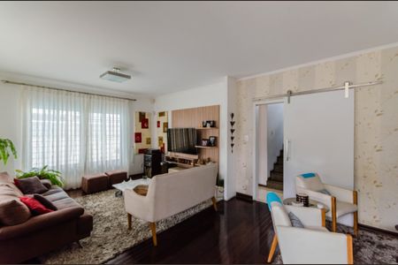 Casa à venda com 300m², 4 quartos e 3 vagasSala