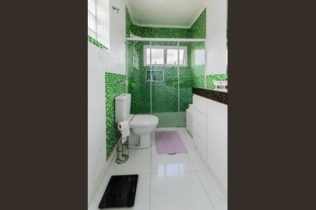 Casa à venda com 300m², 4 quartos e 3 vagasBanheiro da Suíte