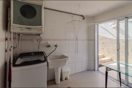 Casa à venda com 300m², 4 quartos e 3 vagasÁrea de Serviço