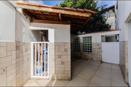 Casa à venda com 300m², 4 quartos e 3 vagasQuintal
