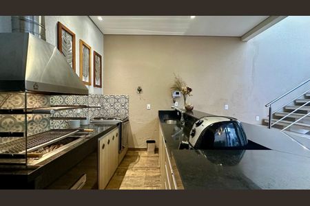 Casa à venda com 382m², 4 quartos e 5 vagasÁrea externa