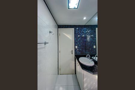 Apartamento à venda com 84m², 3 quartos e 2 vagasBanheiro da Suíte