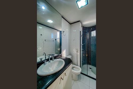 Apartamento à venda com 84m², 3 quartos e 2 vagasBanheiro da Suíte