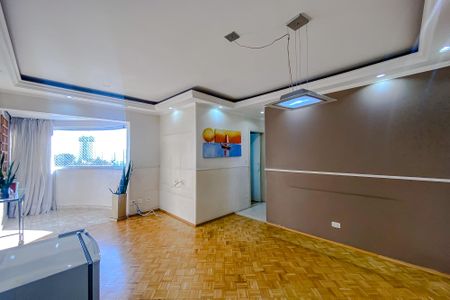 Apartamento à venda com 84m², 3 quartos e 2 vagasSala