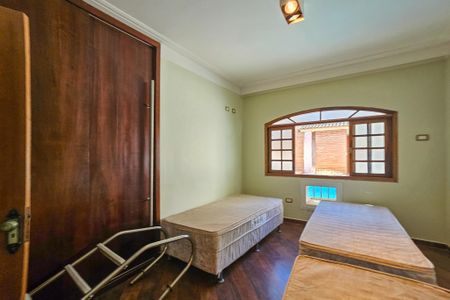 Casa para alugar com 300m², 3 quartos e 5 vagasSuíte 2